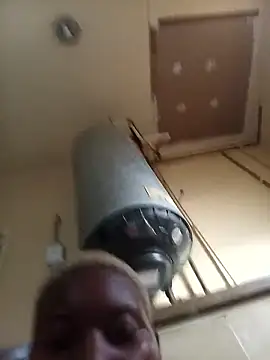 goldenstrips295 online show from January 10, 2026, 3:47 pm