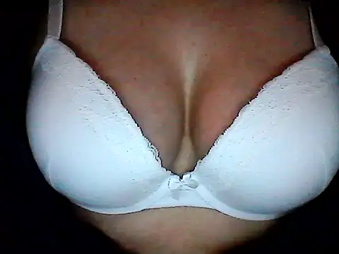 sexymilena9 online show from January 14, 2026, 10:36 pm