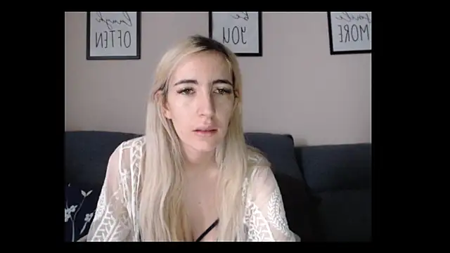 BarbieBlondieGirl online show from June 14, 2026, 3:14 pm