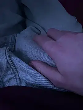 LittleGuy 2007 online show from February 9, 2026, 9:19 pm