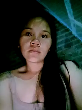 DIANAKUTE online show from April 3, 2026, 9:02 pm