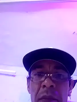 RealEl23 online show from December 23, 2025, 1:03 am