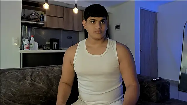 Nicole and thiago1 online show from January 8, 2026, 1:46 pm