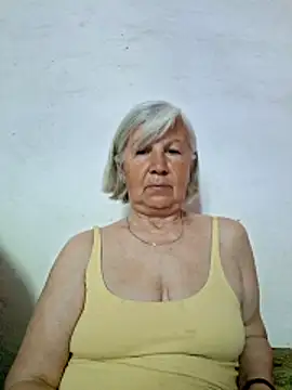 KlaudiaDarling online show from June 6, 2026, 8:08 am