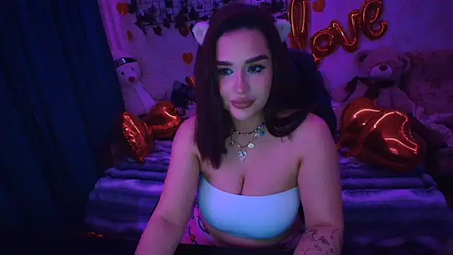 AlisiaRose online show from March 10, 2026, 10:15 pm