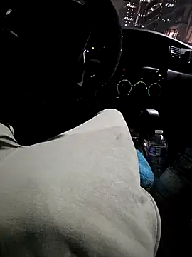 Snapshot of HoofedCylinder chatting on February 6, 2026, 4:06 am HoofedCylinder online show from February 6, 2026, 4:06 am