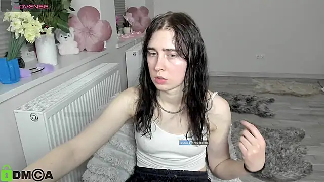 KrissLimada online show from April 6, 2026, 8:43 pm