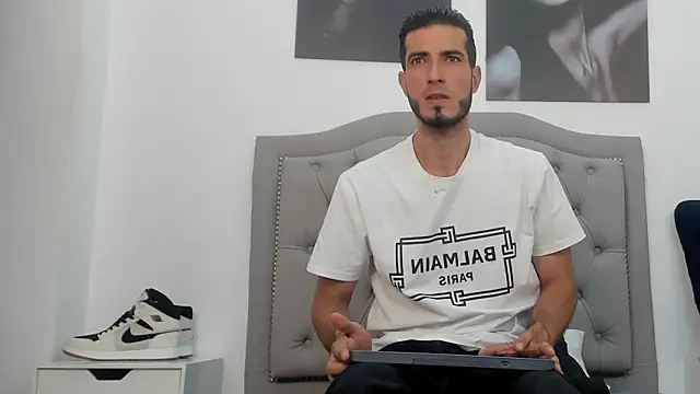 Snapshot of marc_ruffa chatting on February 10, 2026, 7:29 pm marc ruffa online show from February 10, 2026, 7:29 pm