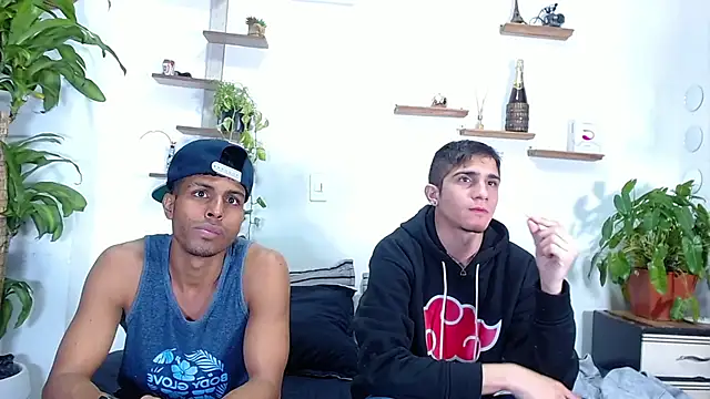 Interracial Snow Bunny online show from February 16, 2026, 9:11 pm