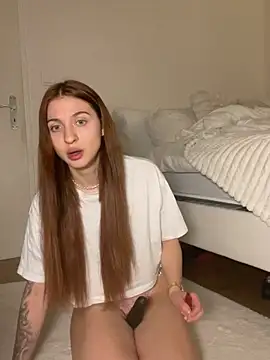 xvicoo online show from February 19, 2026, 6:59 pm