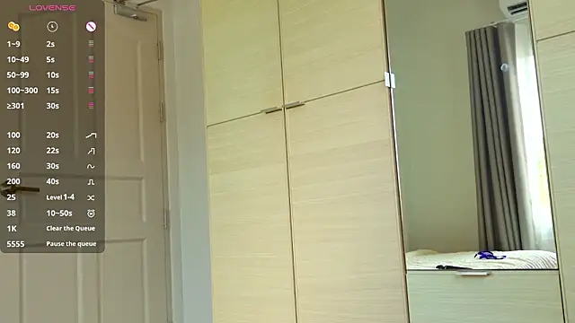 Snapshot of MilaReef chatting on February 6, 2026, 9:12 am MilaReef online show from February 6, 2026, 9:12 am