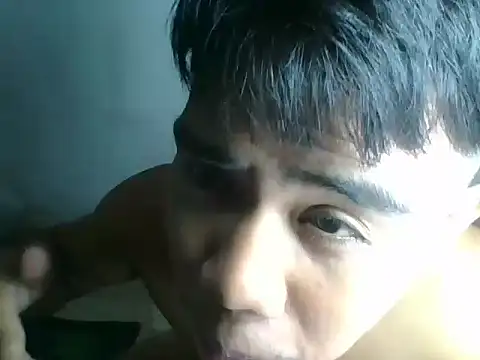 Snapshot of alejandro_fernan chatting on February 23, 2026, 7:00 pm alejandro fernan online show from February 23, 2026, 7:00 pm