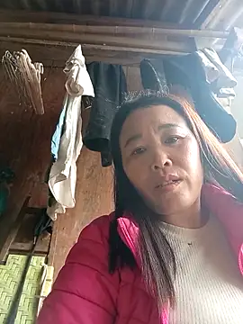 dakota-kis online show from February 19, 2026, 1:34 am