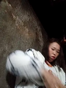 dakota-kis online show from March 14, 2026, 12:17 am