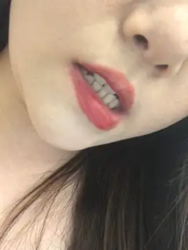 Sweetie-sisi online show from February 10, 2026, 2:32 pm