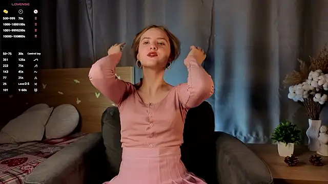 RennaHettes online show from February 10, 2026, 1:21 am