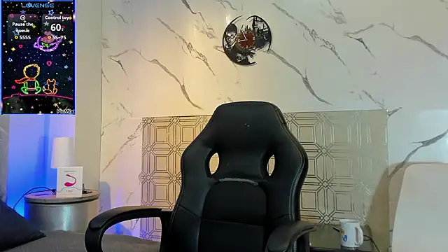 asher lux online show from March 12, 2026, 8:04 pm