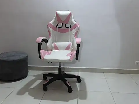 Daphne Grayy online show from March 24, 2026, 11:59 am