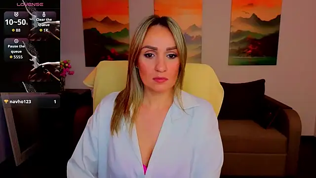 Alisa Allisen online show from April 14, 2026, 6:41 am