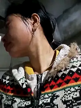 Hiniyk2 online show from January 6, 2026, 2:04 am