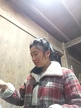 Hiniyk2 online show from January 18, 2026, 8:40 am