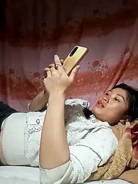 Hiniyk2 online show from March 19, 2026, 1:04 pm