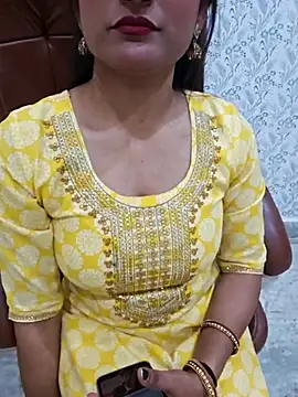 Snapshot of cute_payal143 chatting on February 15, 2026, 6:54 am cute payal143 online show from February 15, 2026, 6:54 am