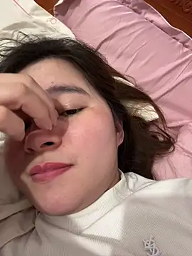 Small big online show from January 6, 2026, 1:04 pm