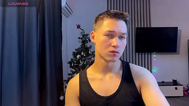 InfernoLustt online show from January 9, 2026, 10:07 am