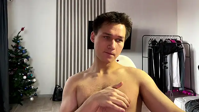 InfernoLustt online show from February 15, 2026, 6:43 am