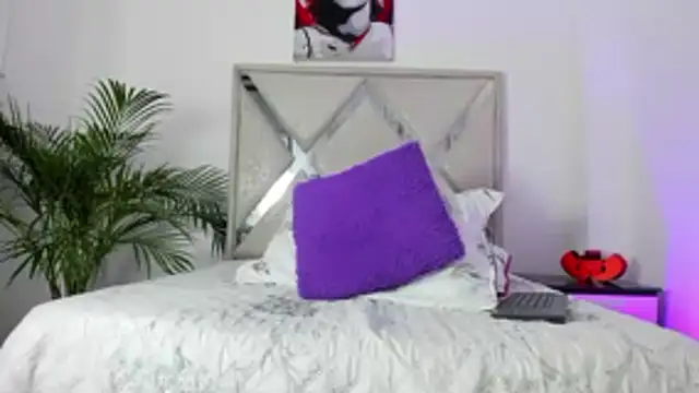 Liam saint online show from March 30, 2026, 12:17 pm