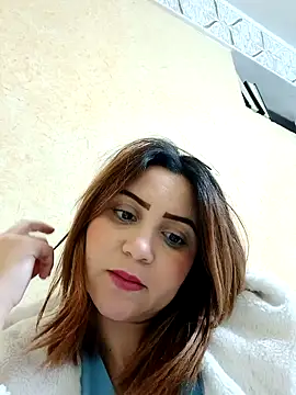 Noorarab1 online show from January 6, 2026, 3:49 pm