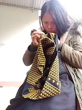 maymina001 online show from January 6, 2026, 7:45 am