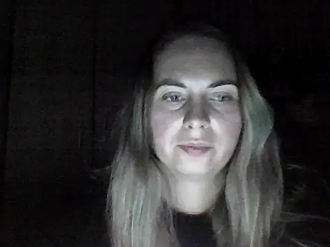 Snapshot of VikiLove765 chatting on January 10, 2026, 7:59 pm VikiLove765 online show from January 10, 2026, 7:59 pm