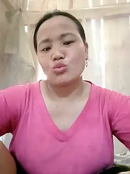 Muimui99 online show from May 27, 2026, 1:46 am