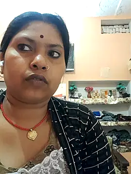 Punam shekh online show from February 3, 2026, 6:22 am