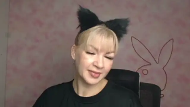 Madonna Fire online show from March 8, 2026, 6:39 am