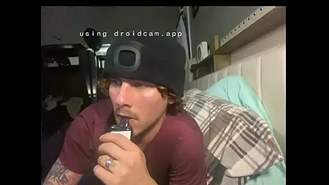 Derrick7799 online show from January 15, 2026, 6:40 am