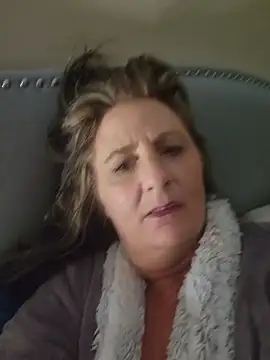 HotAzMilf online show from February 2, 2026, 7:56 pm