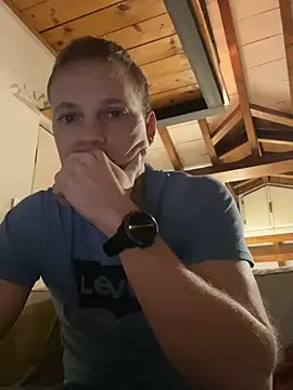 Ale Super2 online show from January 9, 2026, 4:32 pm