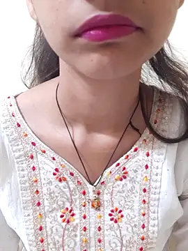 Snapshot of Kanchan7909 chatting on May 4, 2026, 4:36 pm Kanchan7909 online show from May 4, 2026, 4:36 pm