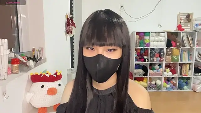 Tieu-May online show from March 6, 2026, 8:55 am