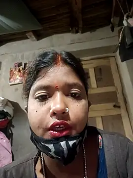 Snapshot of Horny-Rashi chatting on February 17, 2026, 9:43 pm Horny-Rashi online show from February 17, 2026, 9:43 pm