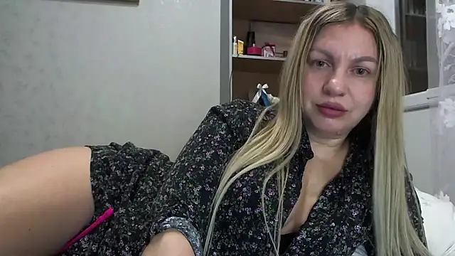 AmandaSexyLAX online show from February 6, 2026, 7:06 pm