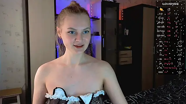 Chloe muar online show from April 20, 2026, 12:08 pm