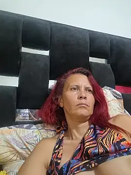 cintia love online show from April 9, 2026, 6:19 am