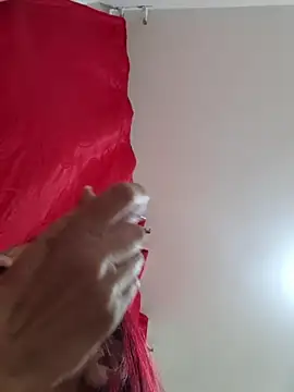 cintia love online show from April 9, 2026, 10:04 pm