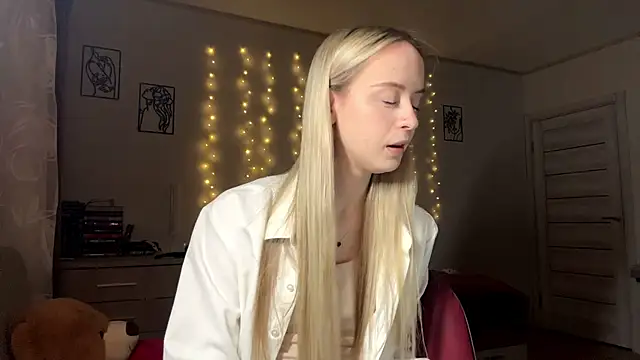 Snapshot of LatashiaOrcutt chatting on January 15, 2026, 4:33 pm LatashiaOrcutt online show from January 15, 2026, 4:33 pm