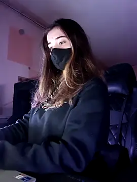 kirakitty xoxo online show from January 5, 2026, 6:22 pm