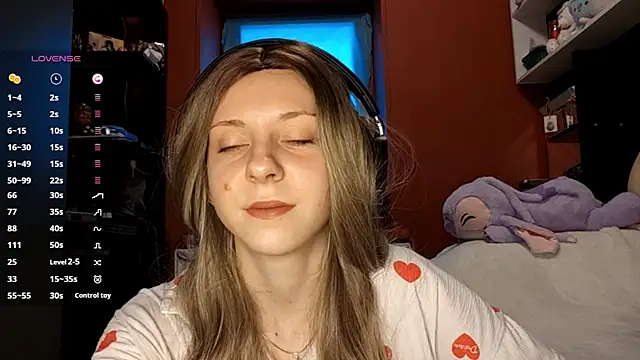 TiaraHenegan online show from February 13, 2026, 7:59 am